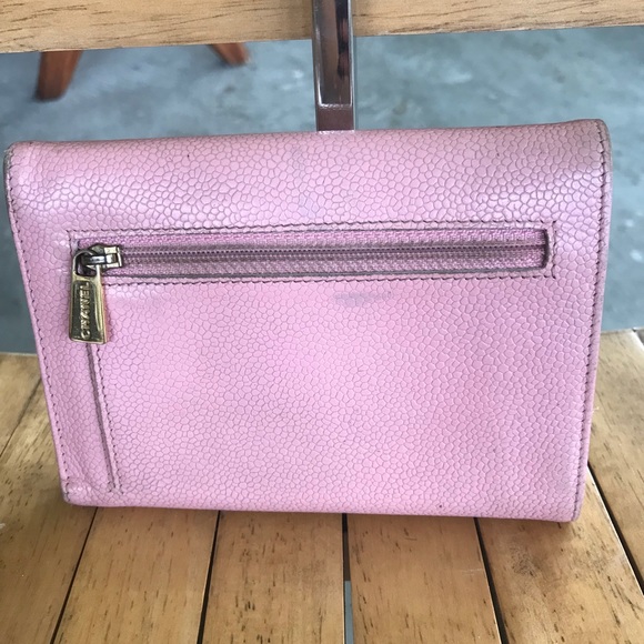 CHANEL CC Logos Trifold Wallet Caviar - Picture 2 of 8